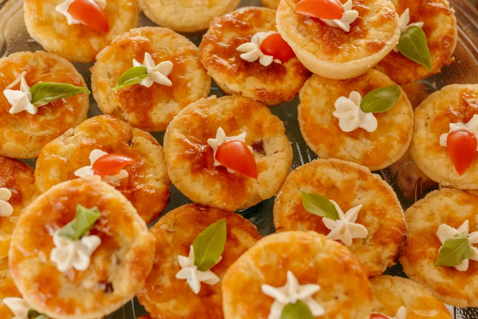 Mini quiches sans pâte : jambon, légumes ou saumon