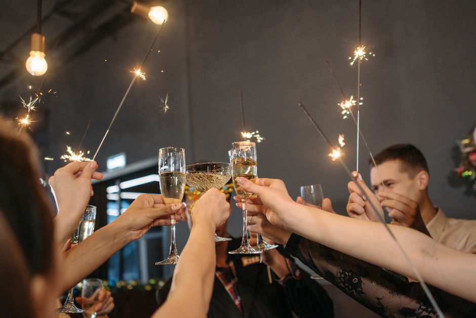 Apéro entre amis : idées d’ambiance et de musique